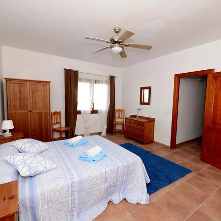 Ocean View Villa *